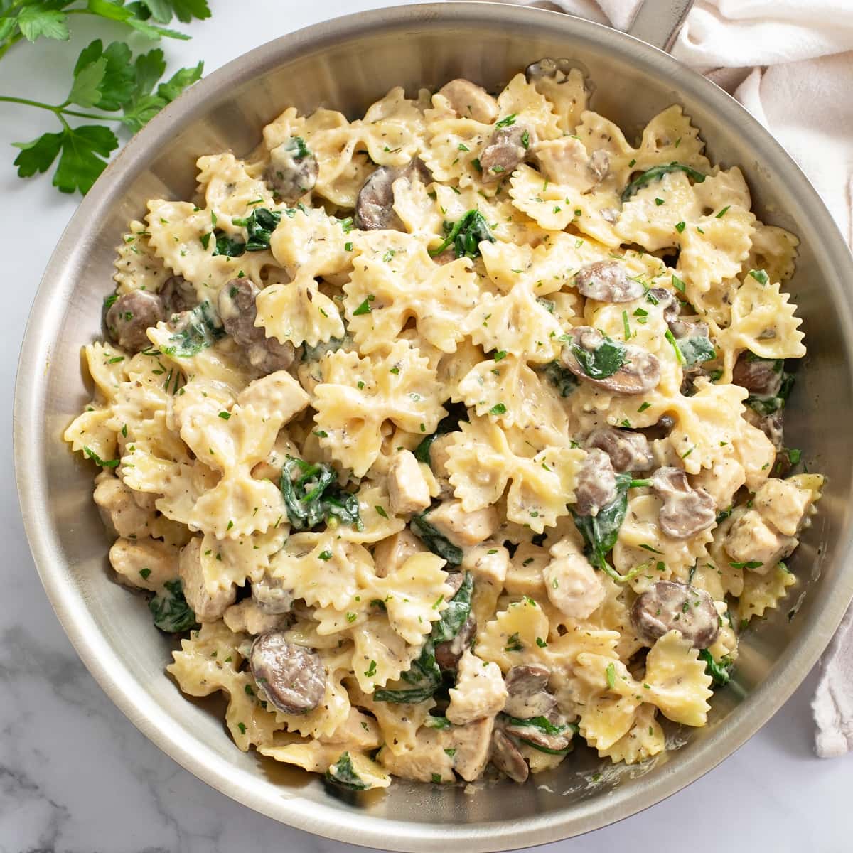 Farfalle Pasta with Chicken and Mushroom Cream Sauce Recipe