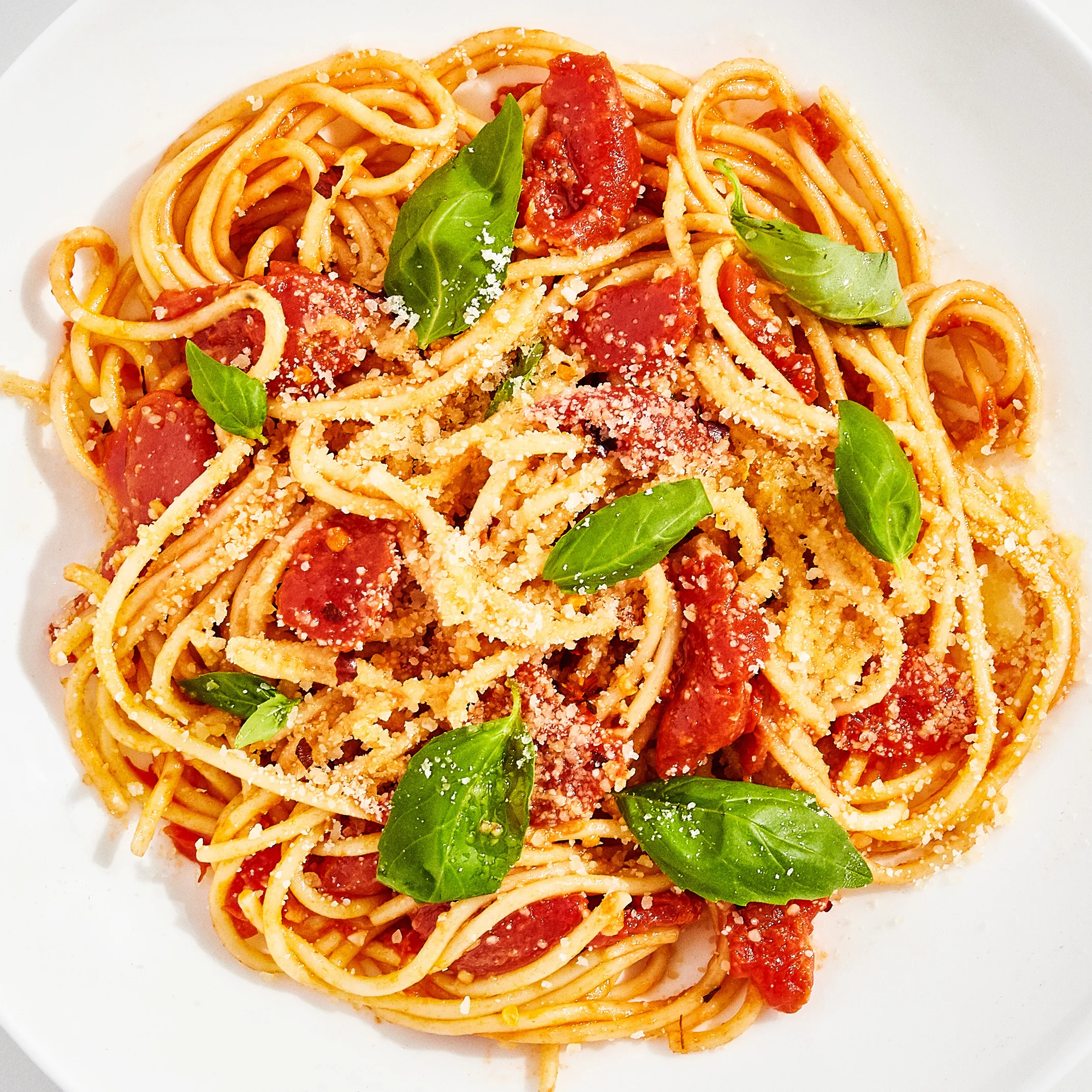 Spaghetti with Fresh Tomato and Basil Sauce Recipe